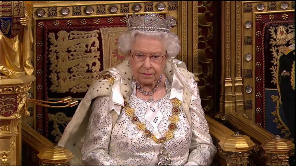 3 Zukunfts-Szenarien Das passiert, wenn die Queen abdankt