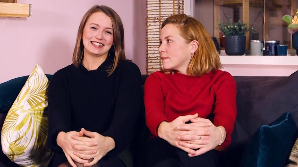 Sie spielen Schwestern bei AWZ Franziska van der Heide stellt Julia Wiedemann vor