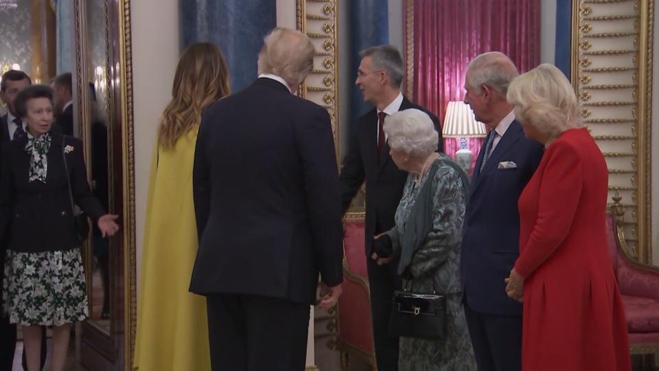 Diese Situation sorgt für Aufsehen Erkennt die Queen ihre Tochter nicht?