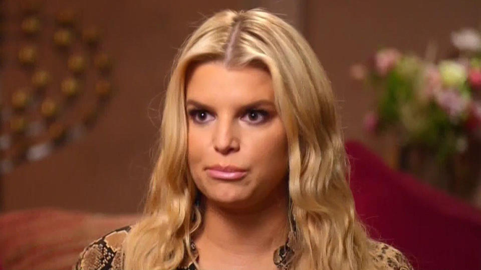 Rückblick auf schwere Zeit Jessica Simpson spricht über ihre Alkoholprobleme