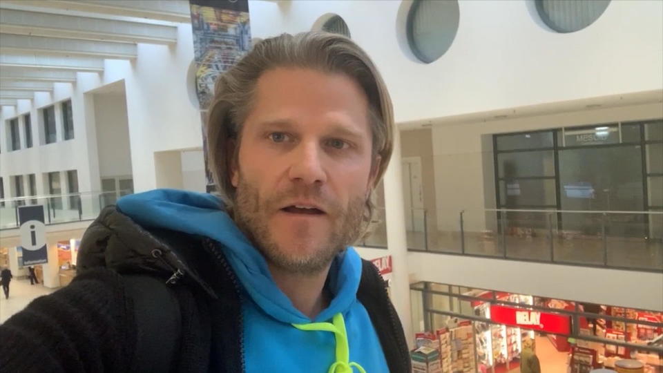 Der Ex-Bachelor ist verzweifelt Paul Janke: Kommt er noch nach Mallorca?