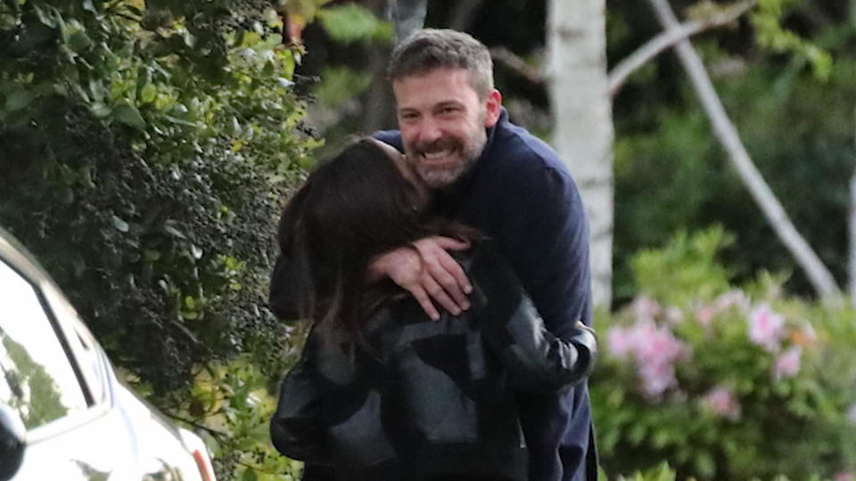 Er turtelt, was das Zeug hält Ben Affleck ist voll verknallt