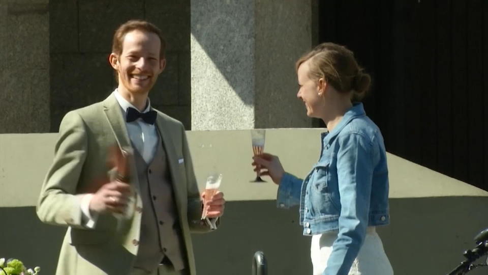 Livestream aus dem Amt Wegen Corona: Hochzeit ohne Gäste