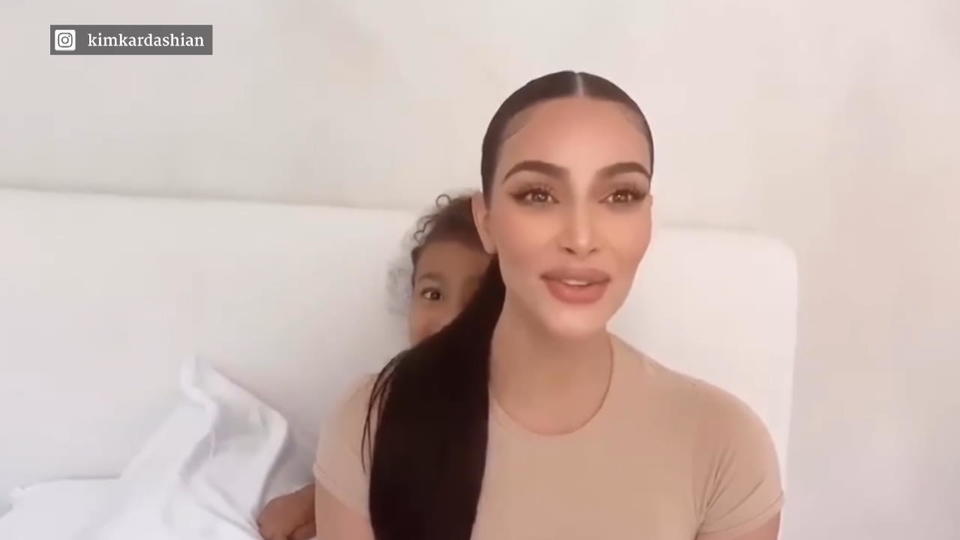 Kim Kardashians Tochter stört Corona-Rede North crasht Kim Kardashians Insta-Talk