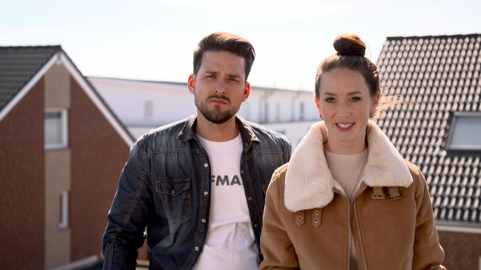 Das sagt Leonard Freier dazu Endstation: Influencer? Christina Grass arbeitslos
