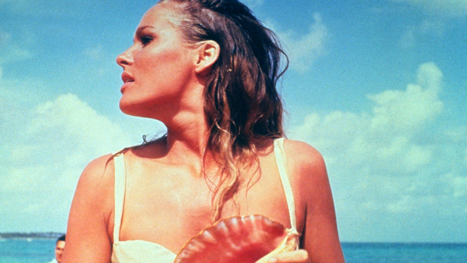 007-Gespielinnen mit sprechenden Namen Kissy, Pussy, Plenty: die anzüglichen Namen der Bondgirls