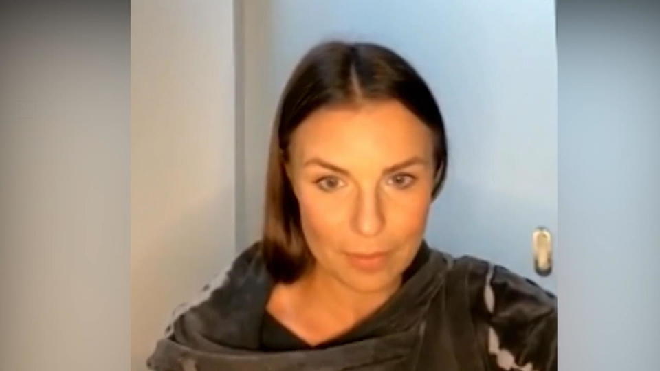 Laura Wontorra will eine Fußballmannschaft an Kindern