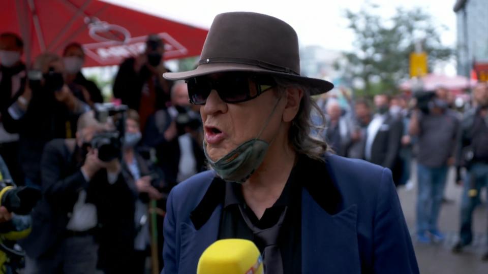 Porsche ist zurück Udo Lindenberg will sich bei Spürnase Renate bedanken