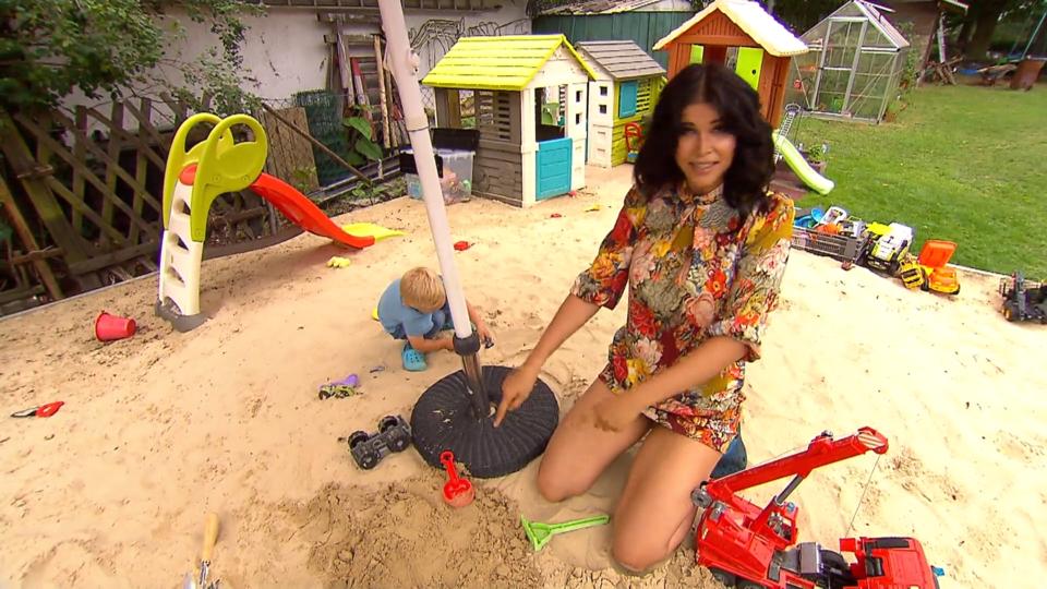 Micaela Schäfer als Mutter für einen Tag Micaela testet Mama-Sein