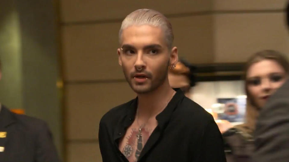 Verräterischer Körperschmuck Ist das ein Pärchen-Tattoo, Bill Kaulitz?