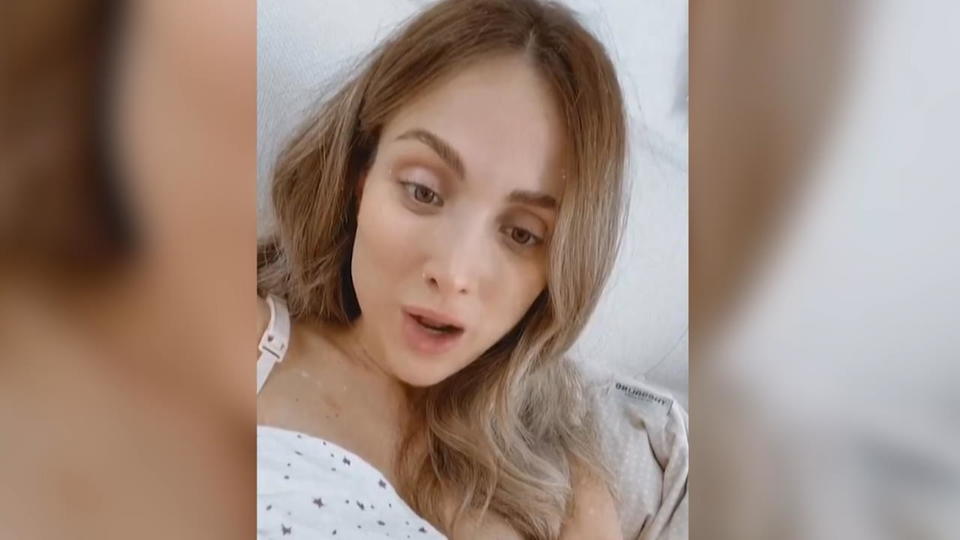 Bei Instagram Carmushka präsentiert ihren After-Baby-Body