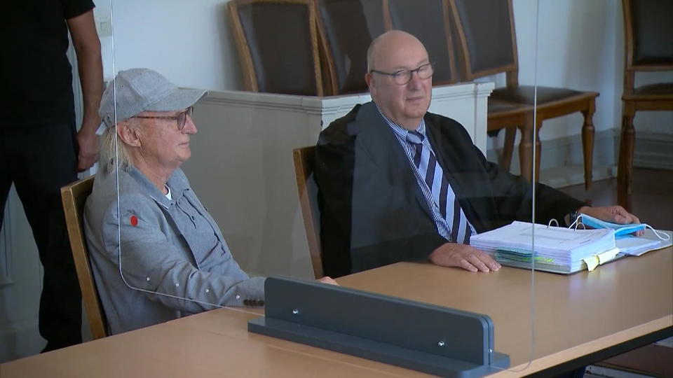 Prozess um 180.000 Euro Otto Waalkes vor Gericht: Streit mit Manager