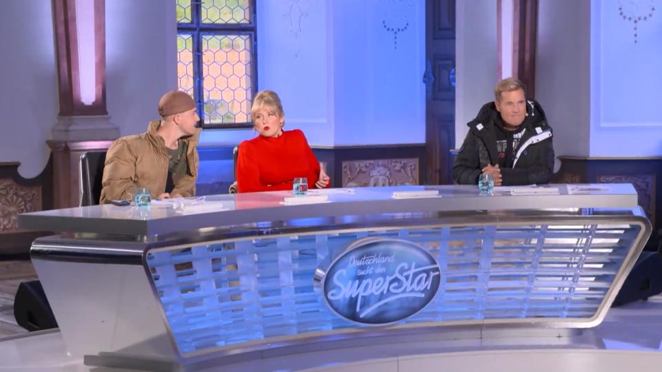 Das gibt eine tierisch gute DSDS-Jury! Neue Juroren für DSDS? Dieter Bohlen castet auf der Weide