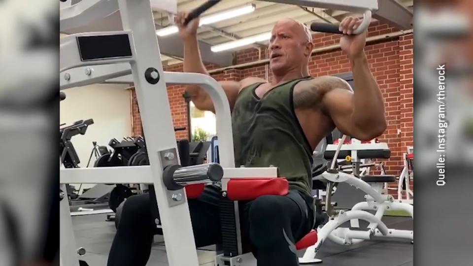 Zu hart trainiert Dwayne "The Rock" Johnson im Gesicht verletzt
