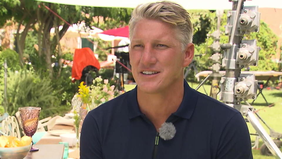 Bastian Schweinsteiger ganz privat Bastian Schweinsteiger plaudert über Familie