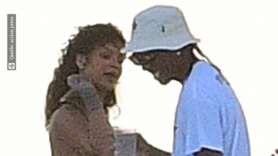 Rihanna und A$AP Rocky Turtelnd vor Barbados gesichtet