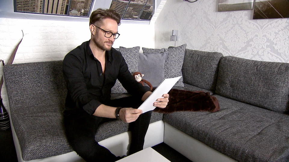 Kennen Sie schon den Affenschwanzbart? Nico Schwanz probiert neuen Bart-Trend aus