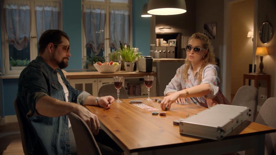 Poker-Spiel Diese GZSZ-Szene hat Maria Wedig viel Spaß gemacht