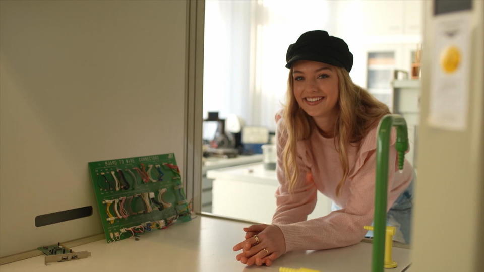 Schauspieltalent von Mama: Lilly Krug spielt Gastrolle bei "Der Lehrer"