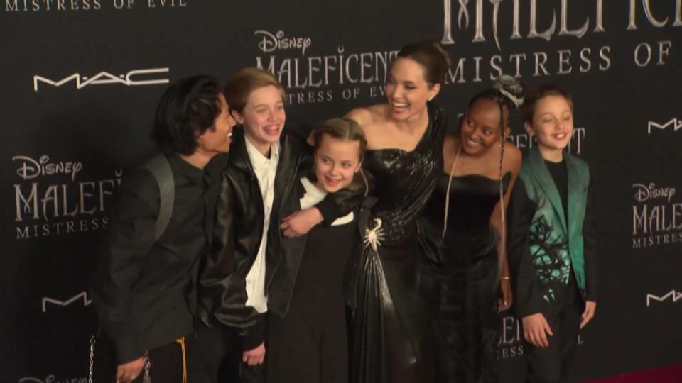 Kids als Zeugen im Scheidungskrieg mit Brad Pitt Angelina Jolie: Müssen ihre Kinder vor Gericht aussagen?