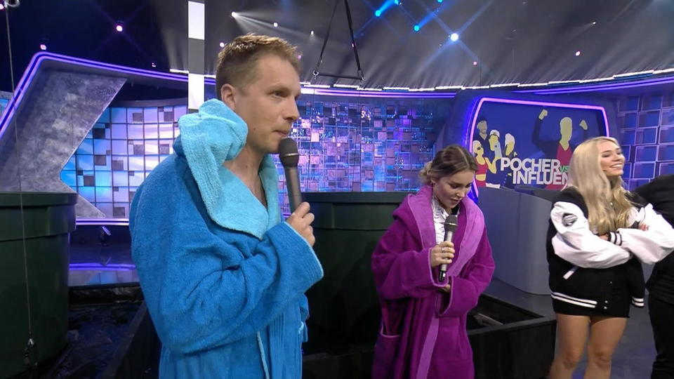 "Pocher vs. Influencer" "Liebe Pochers, ihr seid eine Nummer zu groß für uns"