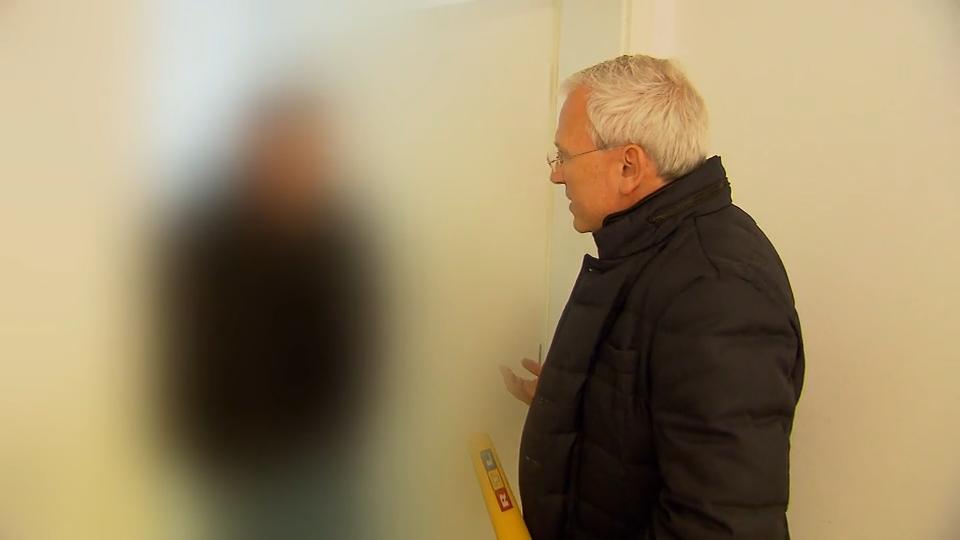 Die Masche der "Life-Coaches" Punkt12-Reporter deckt auf
