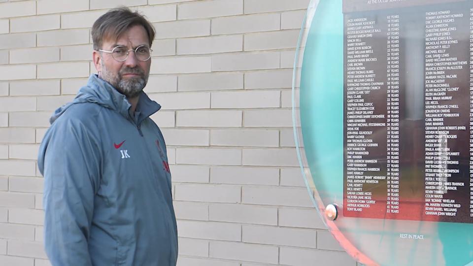 Upsi, wird da jemand alt?! Jürgen Klopp bekommt lichtes Haar