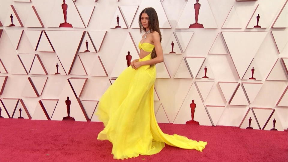 Zendaya, Halle Berry und Co. Das sind die Looks der Oscars 2021