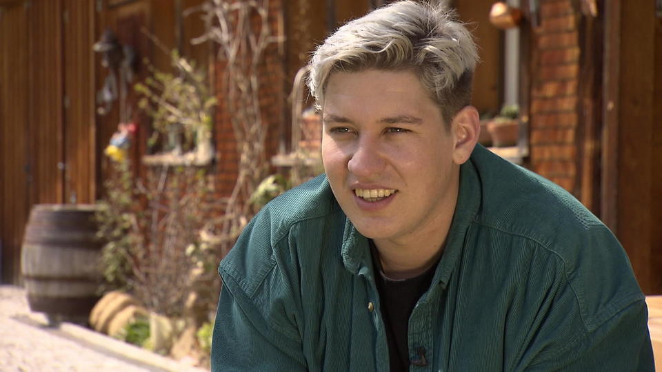 Musiker temporär auf anderen Wegen Das macht "I Can See Your Voice"-Kandidat Marius Bear heute