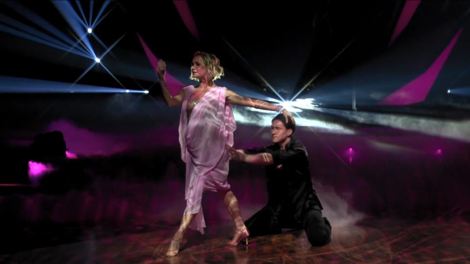 "Let's Dance Profi-Challenge" 2021 Große Emotionen bei Evgeny und Freundin Nina