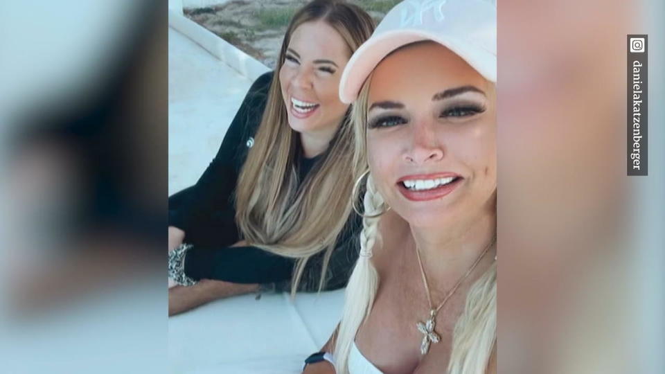 Schwester Jenny ist auf Mallorca Daniela Katzenberger hat Familienbesuch