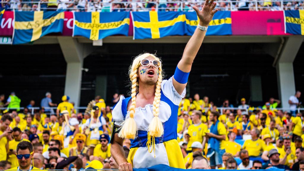 WM 2018, Schweden - Südkorea WM 2018, Schweden - Südkorea 180618 Fans of Sweden looks during the FIFA World Cup WM Weltmeisterschaft Fussball group stage match between Sweden and South Korea on June 18, 2018 in Nizhny Novgorod. Photo: Joel Marklund