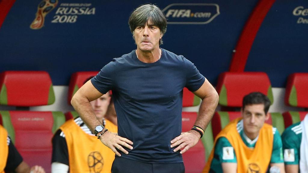 Trainer Joachim Löw / Mimik / Einzelbild / Freisteller / Aktion / / Fußball Fussball / FIFA WM Weltmeisterschaft Russland Russia 2018 / Saison 2017/2018 / 27.06.2018 / Südkorea vs. Deutschland GER / *** Coach Joachim Löw Mimik Single Picture Cut Out
