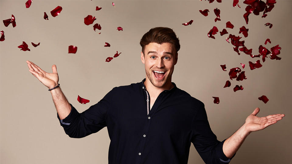 Alex ist ein Typ für eine feste Beziehung. Findet er in der Bachelorette seine neue Freundin?