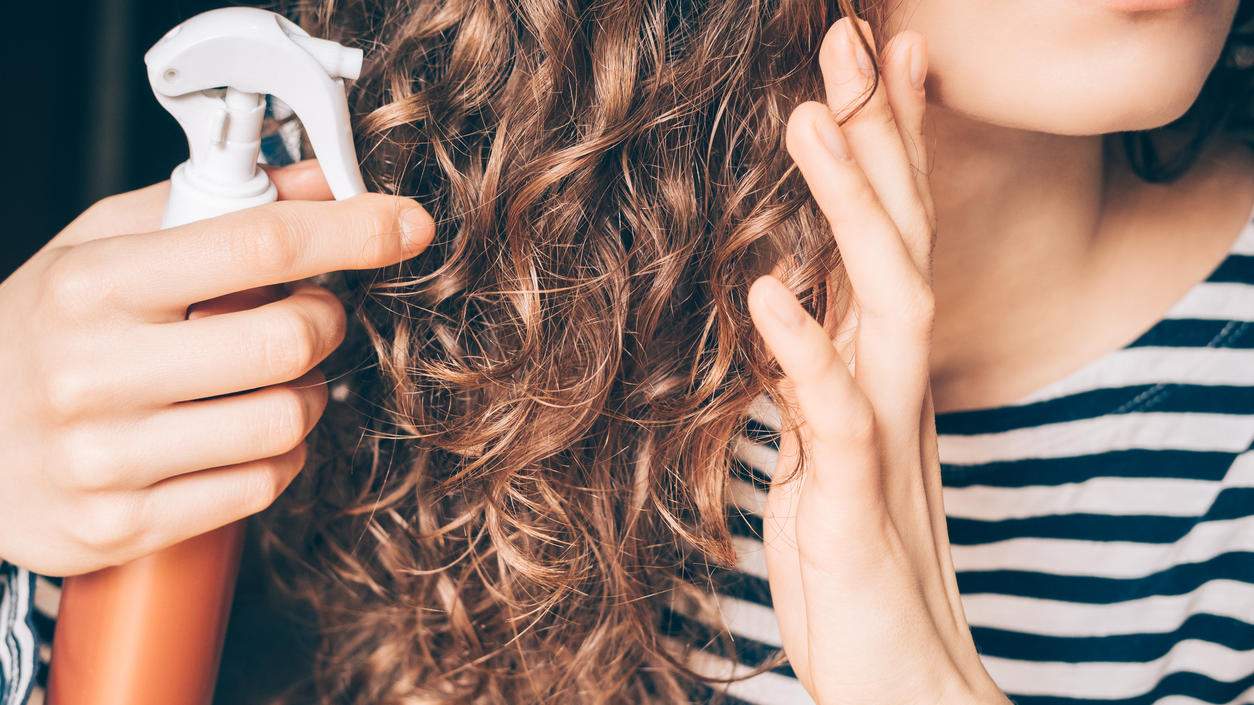 Diese Produkte Versprechen Ein Perfektes Haar Styling Ohne Zu Fohnen Geht Das Wirklich