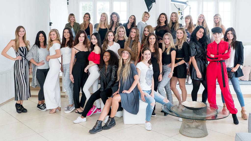 Für ihre Dessous- und Bademodenkollektion 'Sylvie Designs' sucht Sylvie jetzt ihre neue Markenbotschafterin. Aus unzähligen Bewerbungen hat Sylvie deshalb 30 Models zum Casting nach Hamburg eingeladen.