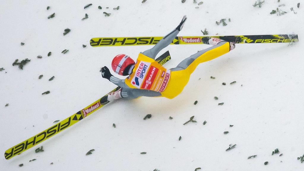 Skispringen
