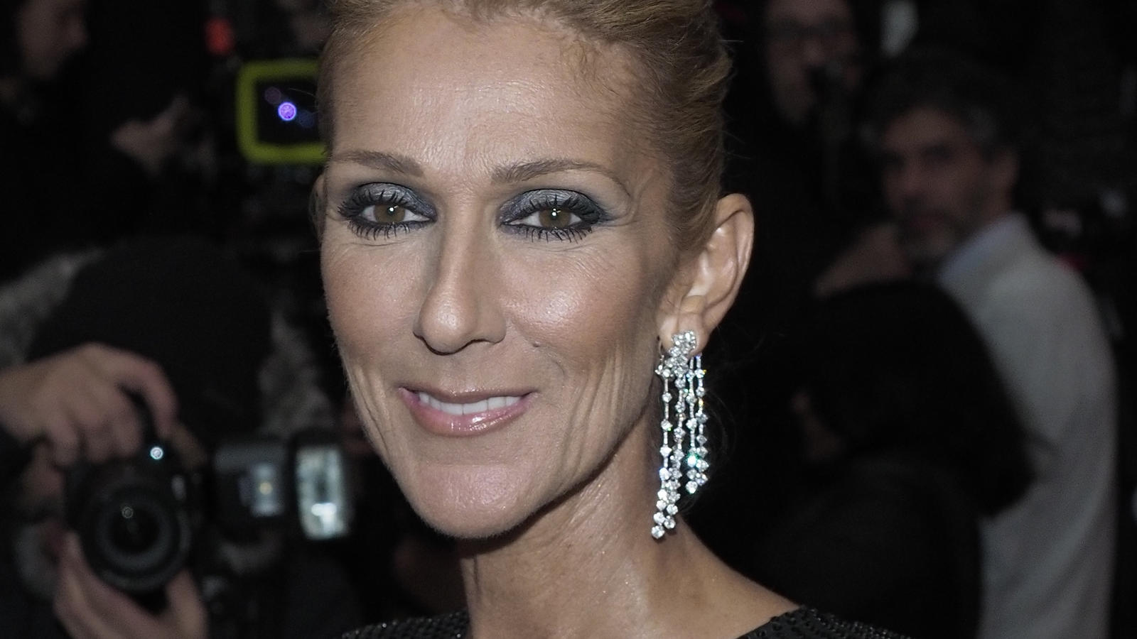 Celine Dion Nimmt Stellung Zu Den Magergeruchten Und Der Angeblichen Affare Mit Ihrem Tanzer