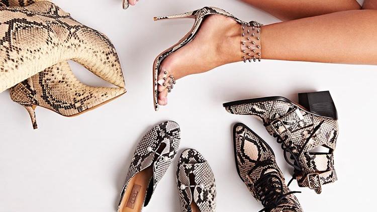 Schuhe mit Animal Print