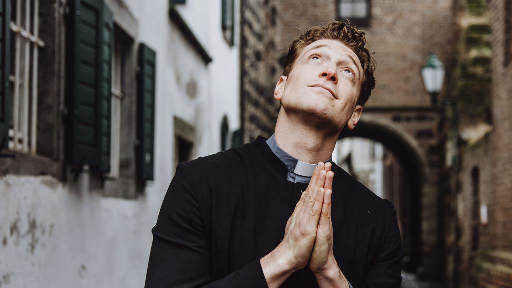 Daniel Donskoy in seiner Rolle Maik in der RTL-Serie Sankt Maik.