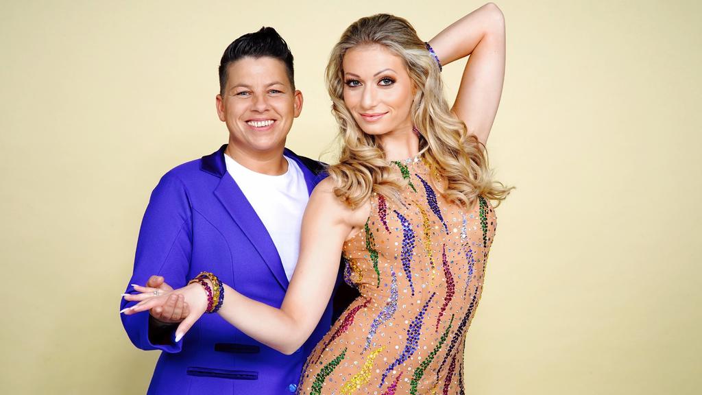 Kerstin Ott tanzt mit Regina Luca bei "Let's Dance" 2019.