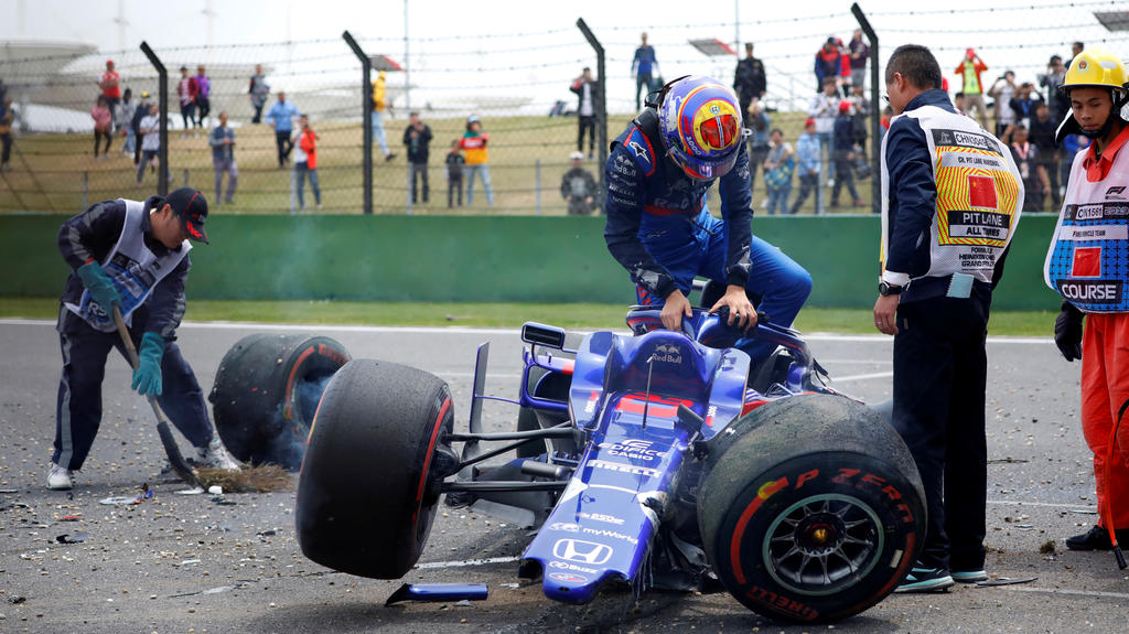 Formula One F1 - Chinese Grand Prix - Shanghai International Circuit, Shanghai, China - April 13, 2019 Toro Rosso's Alexander Albon after crashing during practice REUTERS/Aly Song