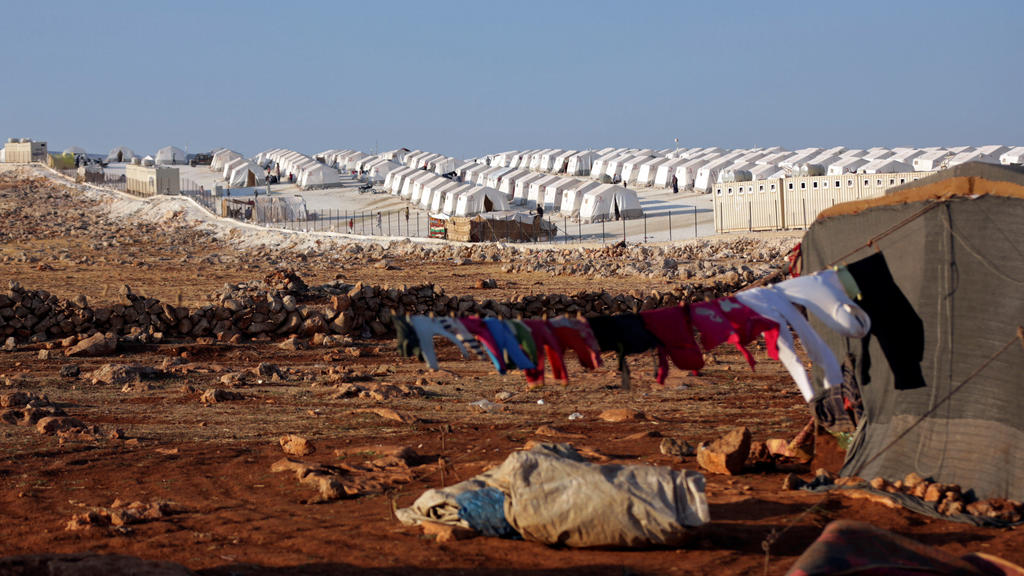FILE PHOTO: A general view of the refugee camp near Atimah village, Idlib province, Syria, September 11 ,2018. REUTERS/Khalil Ashawi/File Photo