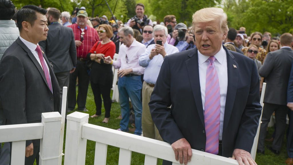 President Donald Trump and First Lady Melania Trump attend the White House Easter Egg Roll.Pictured: Ref: SPL5081529 220419 NON-EXCLUSIVEPicture by: SplashNews.comSplash News and PicturesLos Angeles: 310-821-2666New York: 212-619-2666London: 0207 644