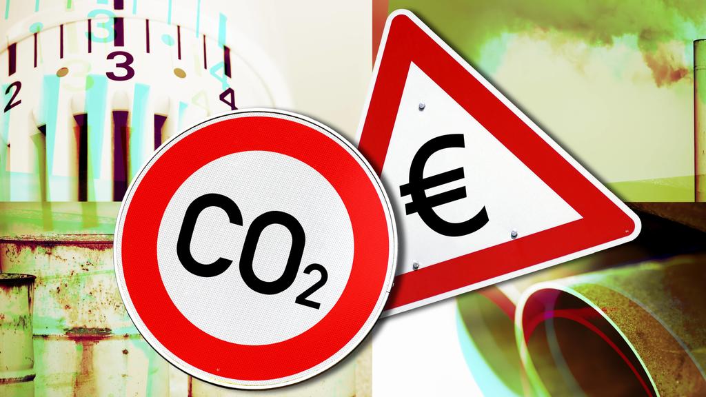 FOTOMONTAGE, CO2-Schild, Warnschild mit Eurozeichen, Heizungsthermostat, Auspuff, Heizölfässer, Kohleverbrennung, Symbolfoto CO2-Steuer *** PHOTOMONTAGE CO2 sign warning sign with Euro sign heating thermostat exhaust fuel oil barrels coal combustion