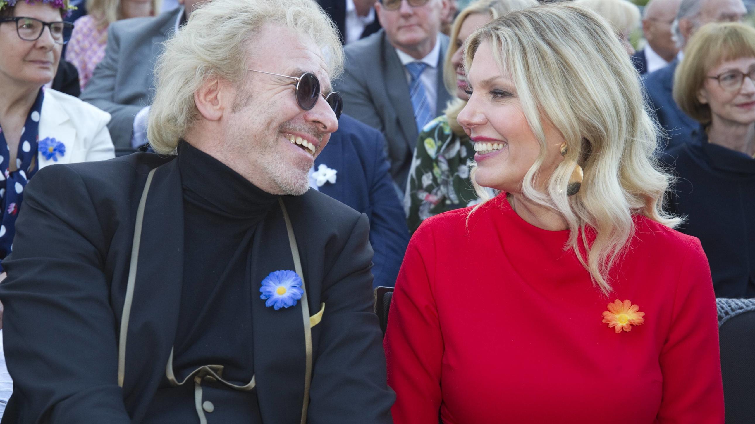 Ziehen Thomas Gottschalk Karina Mross Schon Bald In Die Usa