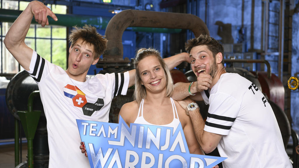 Das Team "Fusion": Moritz Hans (Kapitän, l.), Astrid Sibon und Chris Harmat.BB: Zweite Staffel, Foto: TVNOW / Markus Hertrich, AZ 03.05.2019, AZ 04, AZ04, Gruppenfoto, neutral