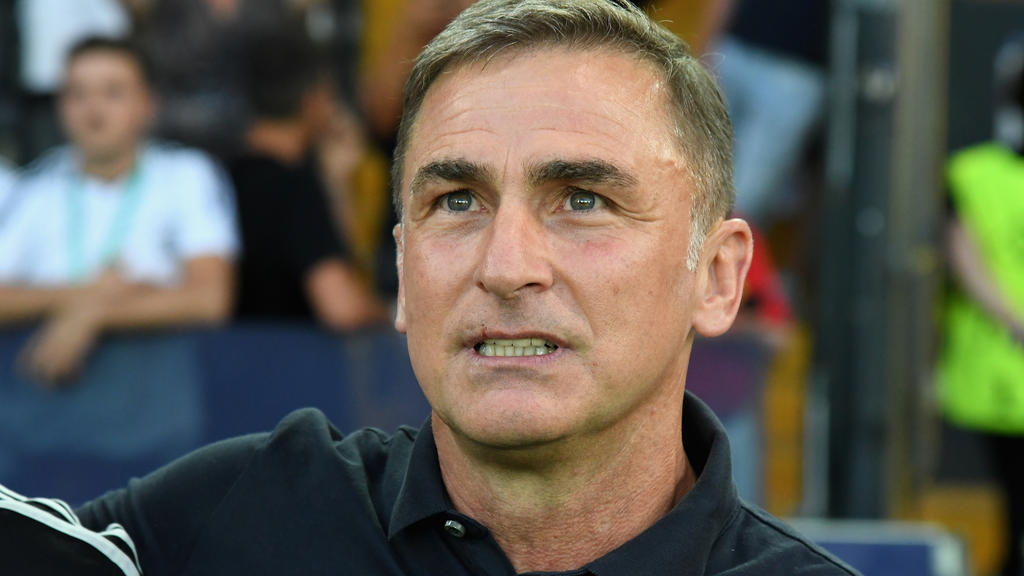 UDINE, ITALY - JUNE 30: Stefan Kuntz head coach of Germany looks on during the 2019 UEFA U-21 Final between Spain and Germanyat Stadio Friuli on June 30, 2019 in Udine, Italy. (Photo by Alessandro Sabattini/Getty Images)