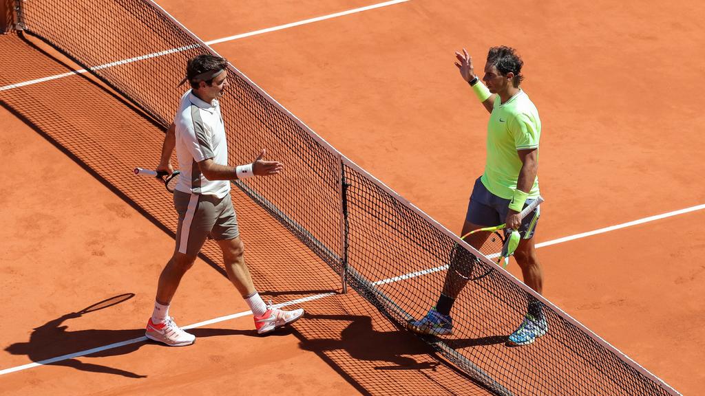 Rafael Nadal (in Gelb) gegen Roger Federer