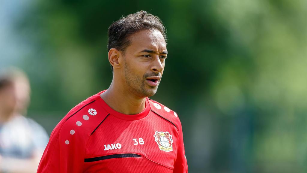 Zell am See, Oesterreich, 17.07.2019, Trainingslager 2019 Bayer 04 Leverkusen, Karim Bellarabi (B04) schaut ( Zell am See Stadio Alois Latini Salzburg Austria eu-images-01048-187715 *** Zell am See, Austria, 17 07 2019, Training Camp 2019 Bayer 04 Le